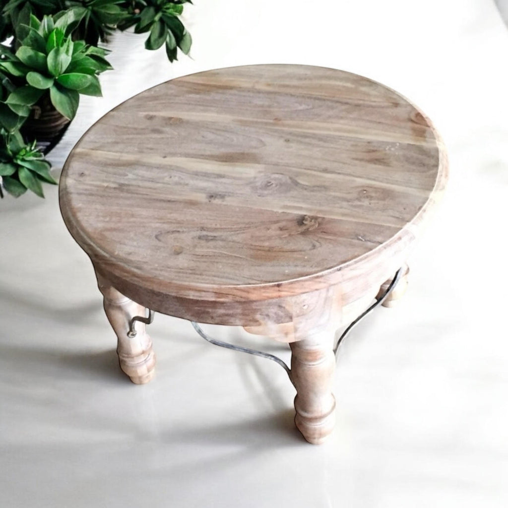 AcaciaHome Durable and Elegant Wooden Round Table (Light brown)
