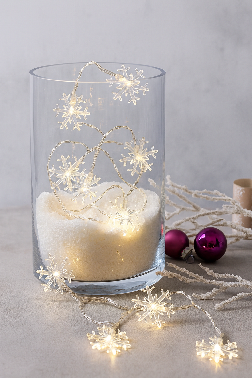 Snowflakes String Lights ? Set of 20
