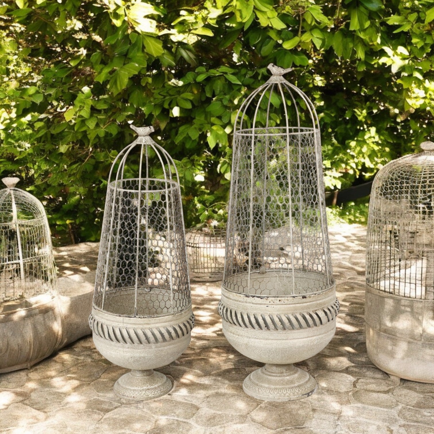 83/70cm Cream Metal Set 2 Plant Stands