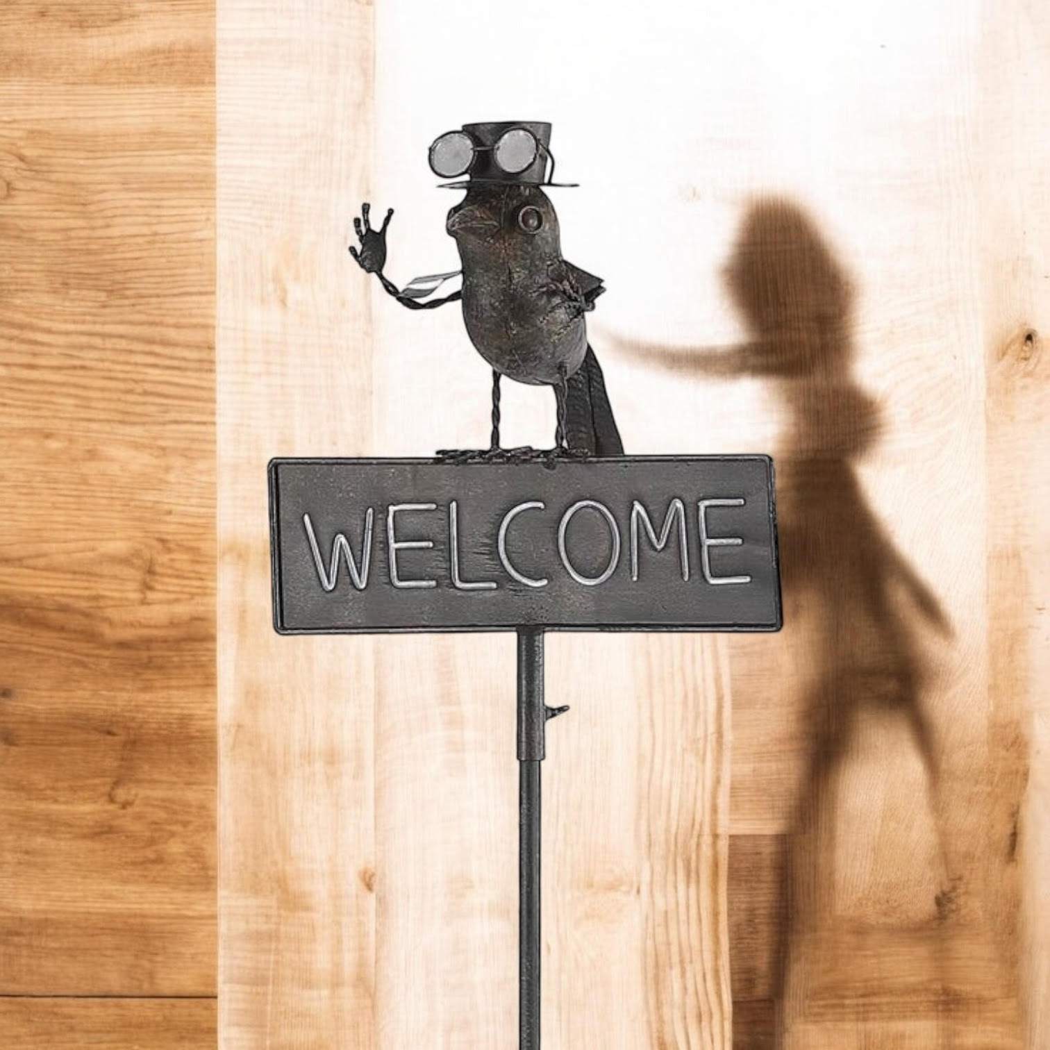 AcaciaHome Durable 125cm Tall Welcome Metal Bird Owl Garden Stake with Decorative
