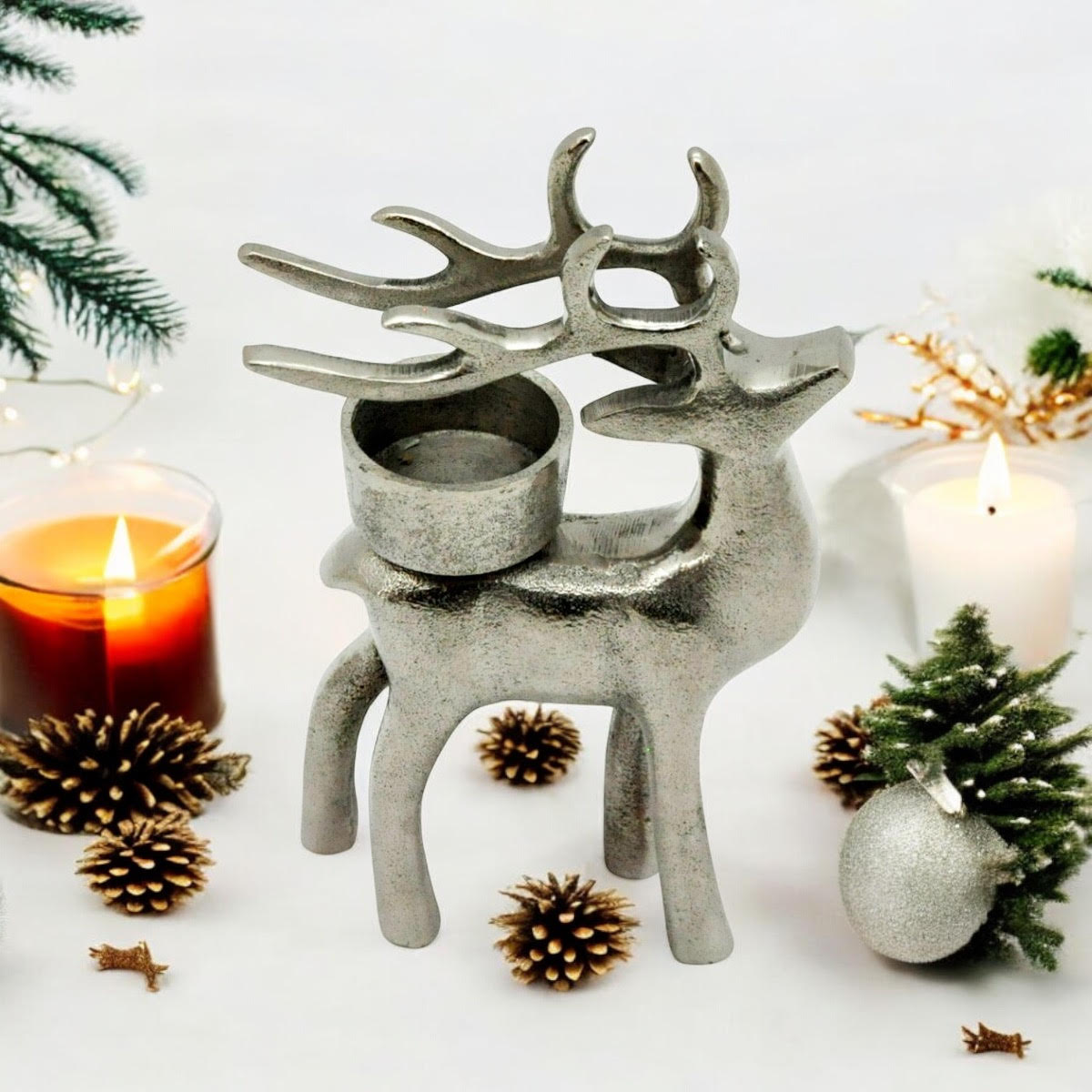 Christmas Stag Tealight Novelty Candle Holder (13 CM)