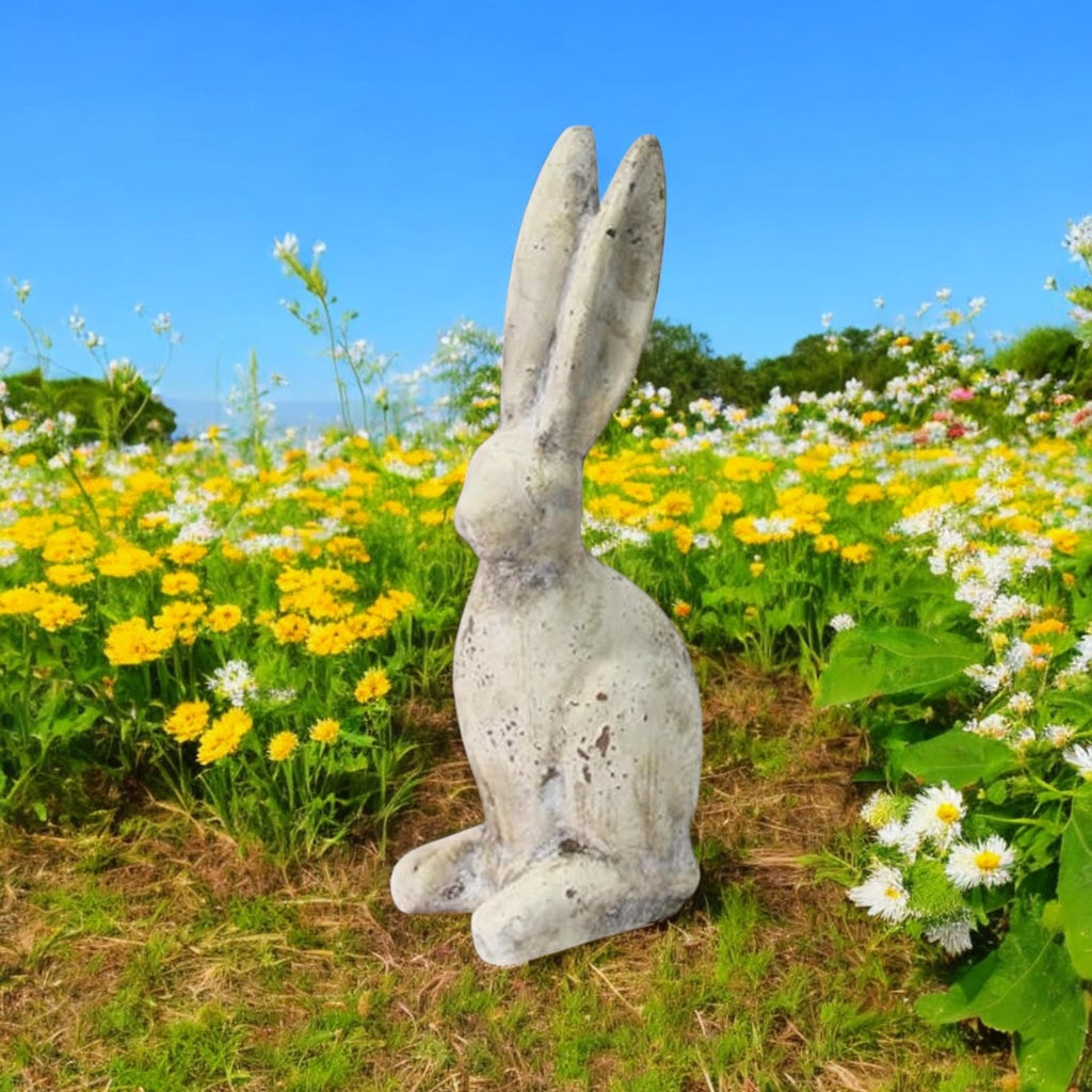 AcaciaHome Durable 26cm Stone-Effect Hare Sculpture
