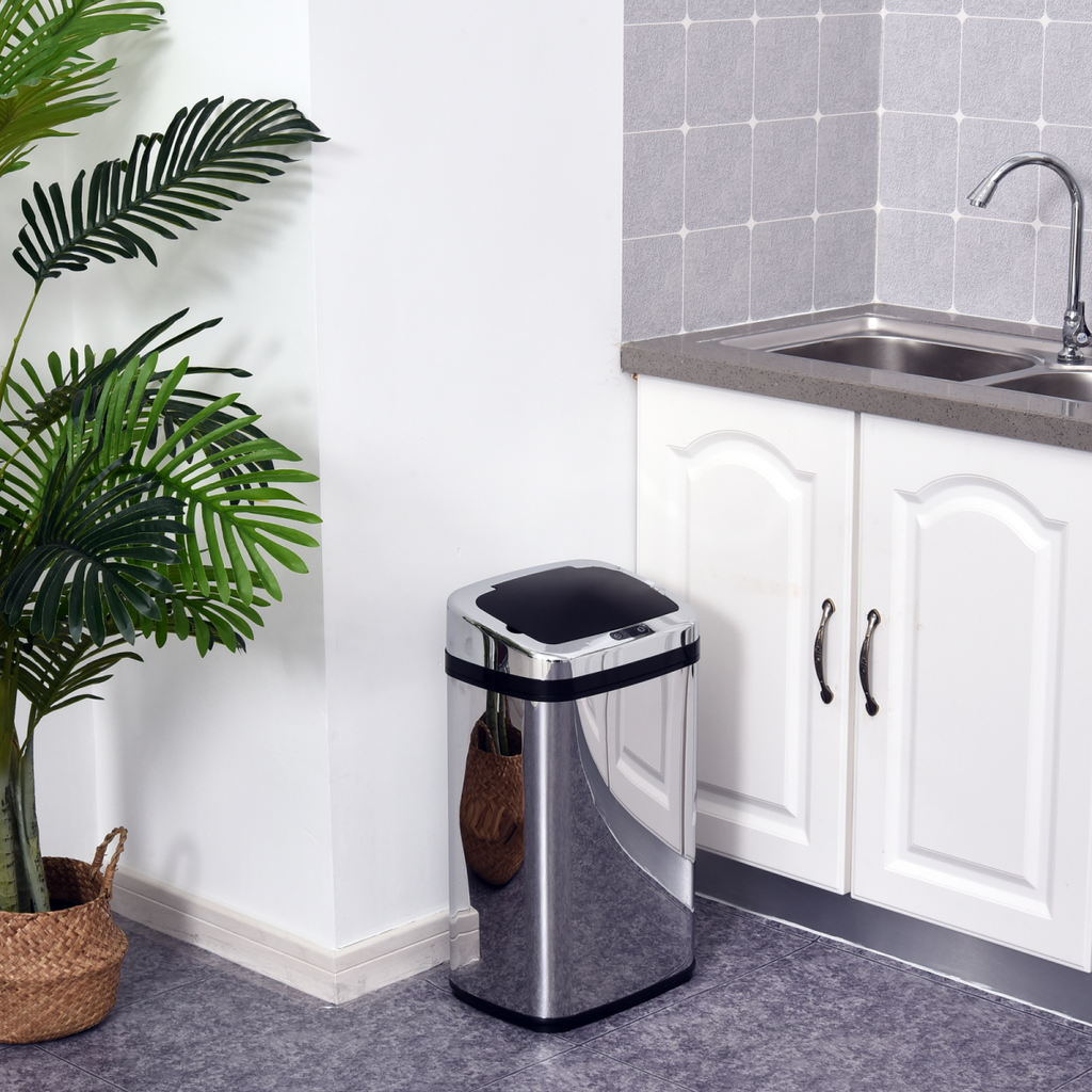 HOMCOM 30L Automatic Kitchen Bin with Lid and Infrared Motion Sensor Silver