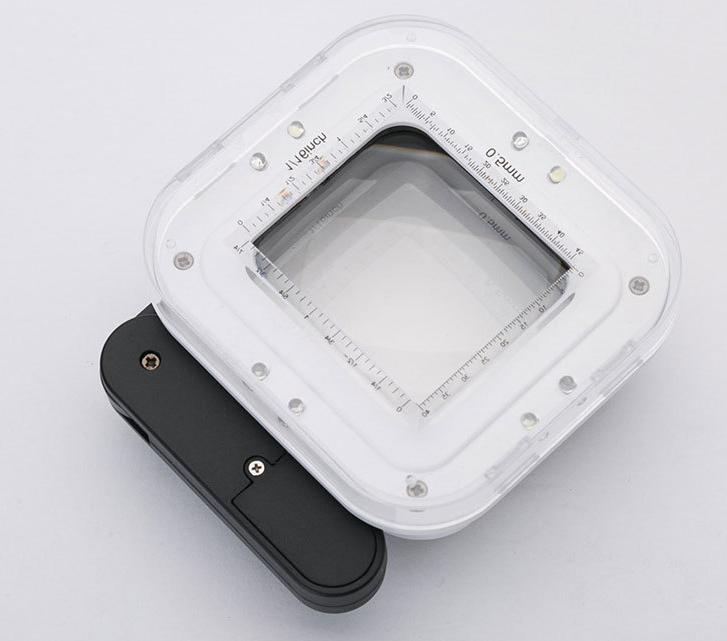 Folding Magnifying Glass