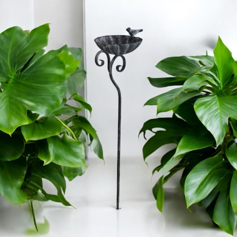 Decorative Metal Bird Garden Feeder Birdbath