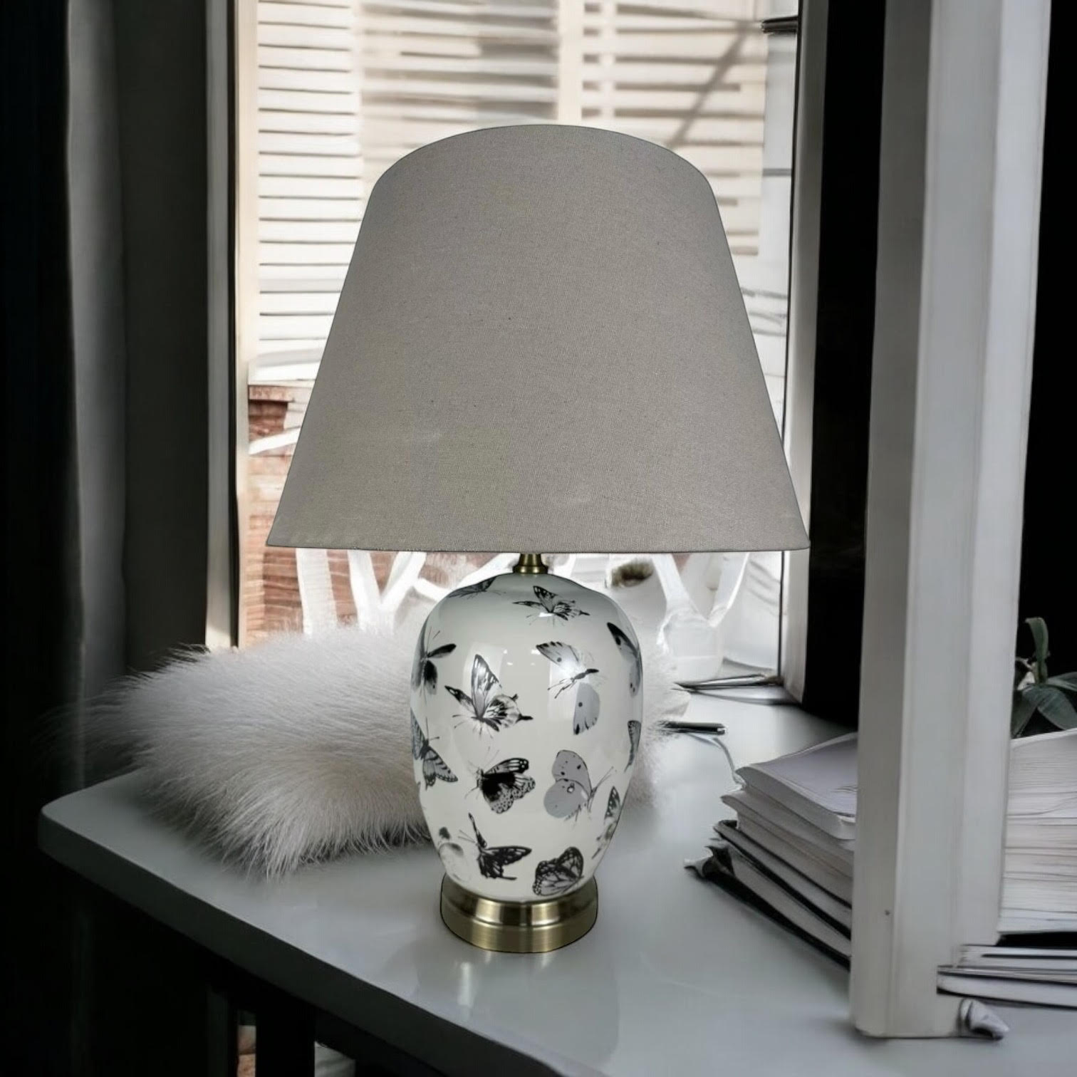 Oriental Design Large Floral Ceramic Table Lamp with Drum Shade (50cm Black White Butterfly)