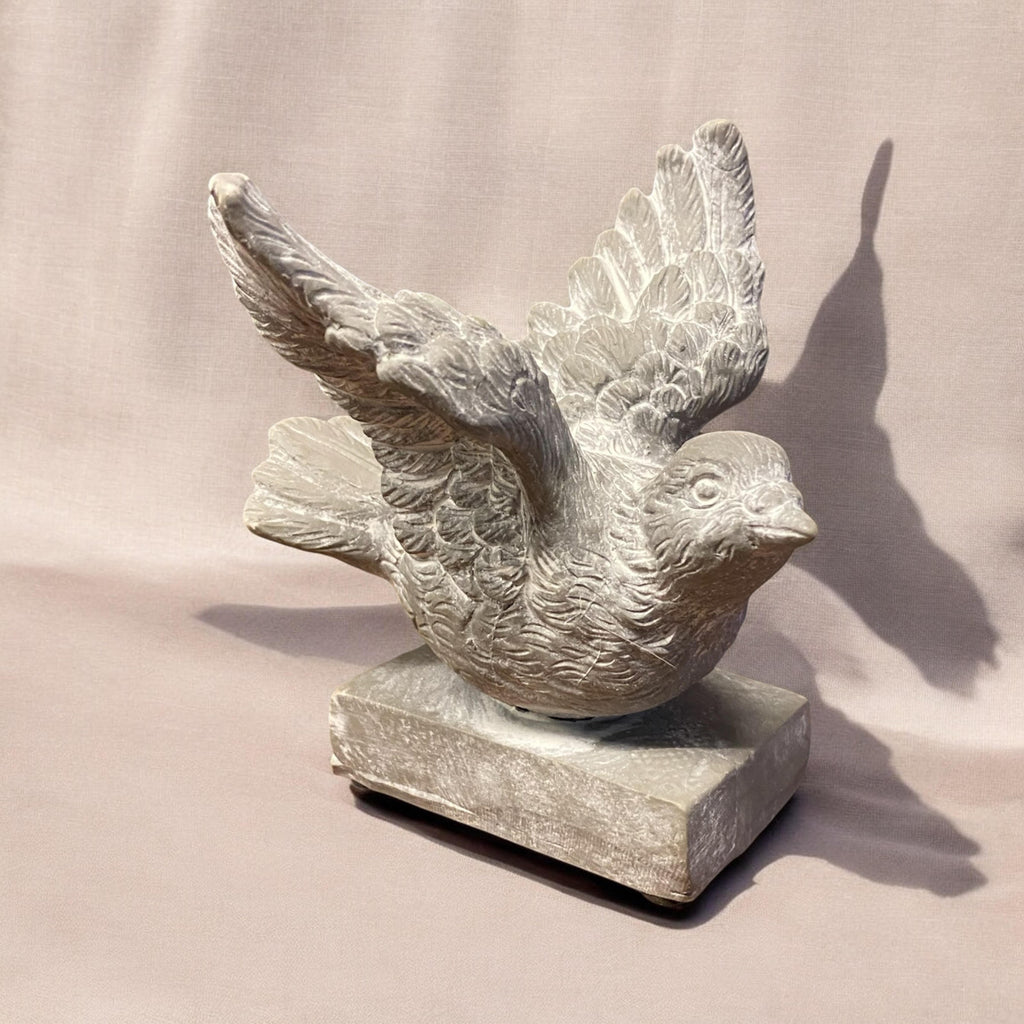 Bird on a Base Garden Ornament Resin Bird Sculpture Figurine Stone Look 13cm