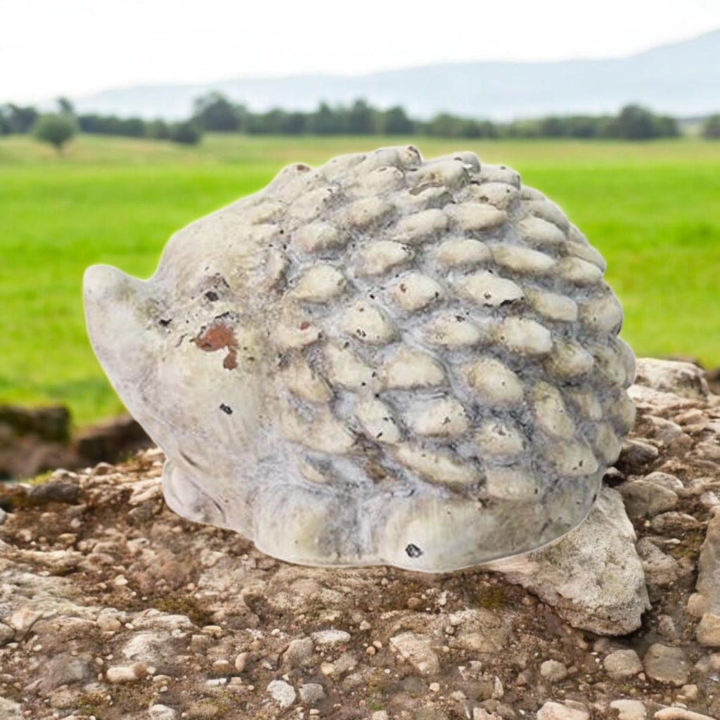 Durable Stone-Look Hedgehog Garden Sculpture (10cm Cream Hedgehog Statue)