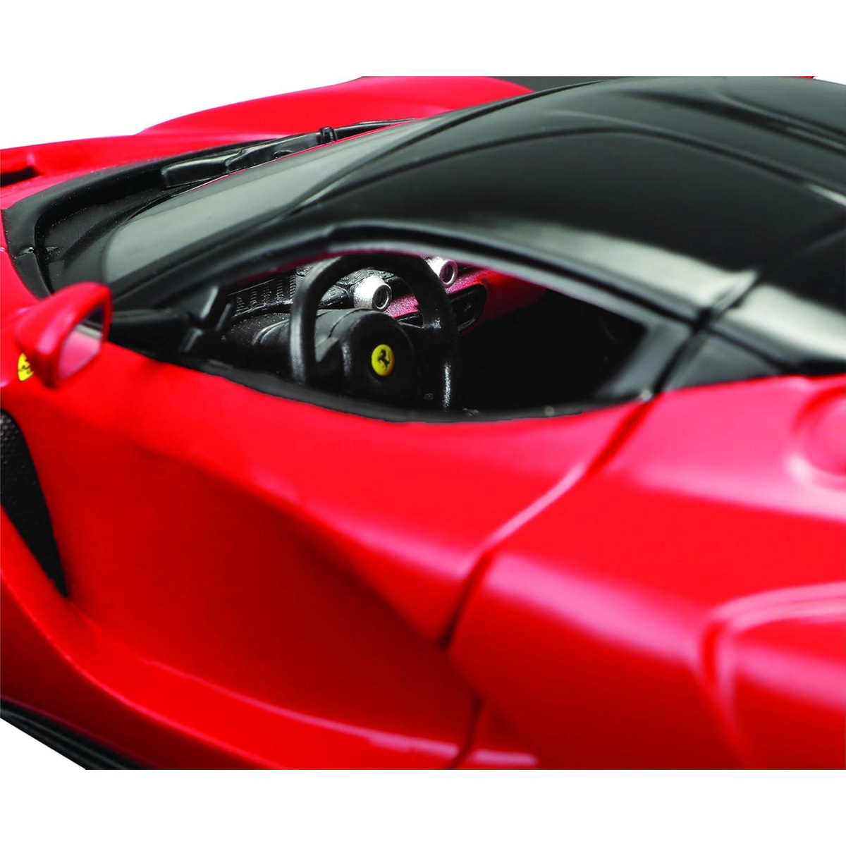 Maisto 39129 1:24 Scale Building Kit LaFerrari Model Car (Red/Black)