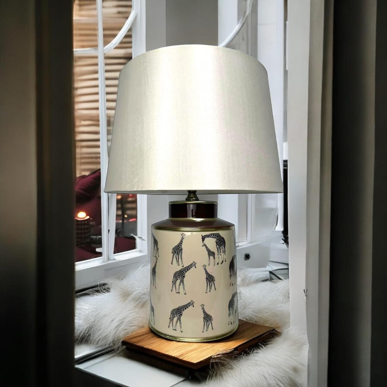 AcaciaHome Oriental Design Large Floral Ceramic Table Lamp with Drum Shade