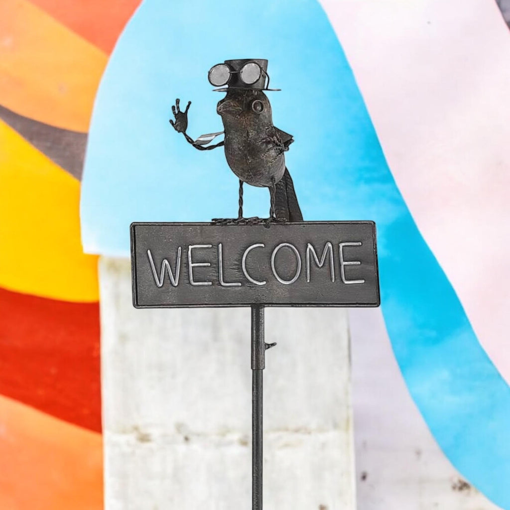 AcaciaHome Durable 125cm Tall Welcome Metal Bird Owl Garden Stake with Decorative