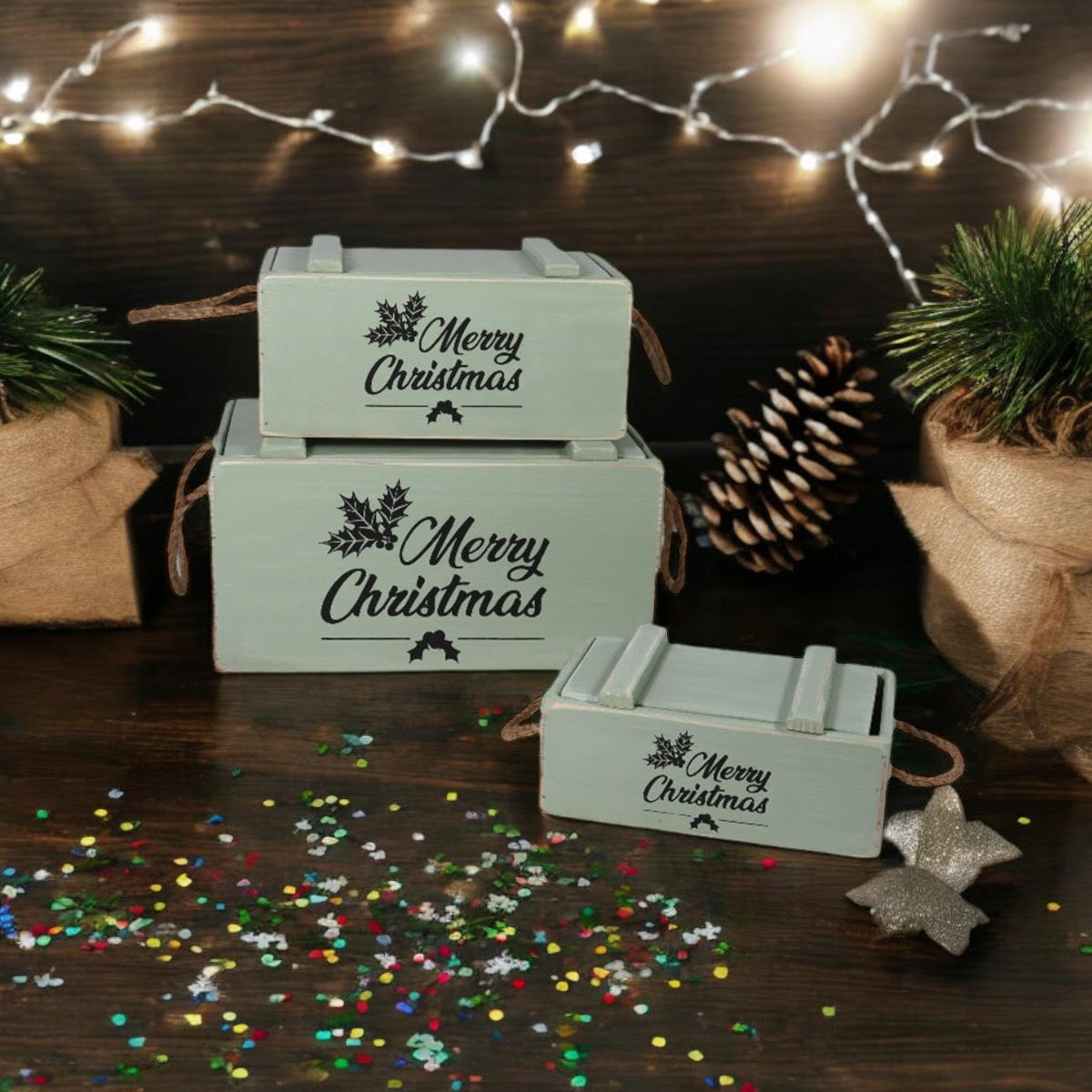 AcaciaHome Stylish and Vintage Wooden Merry Christmas Storage Crate Set (Green)