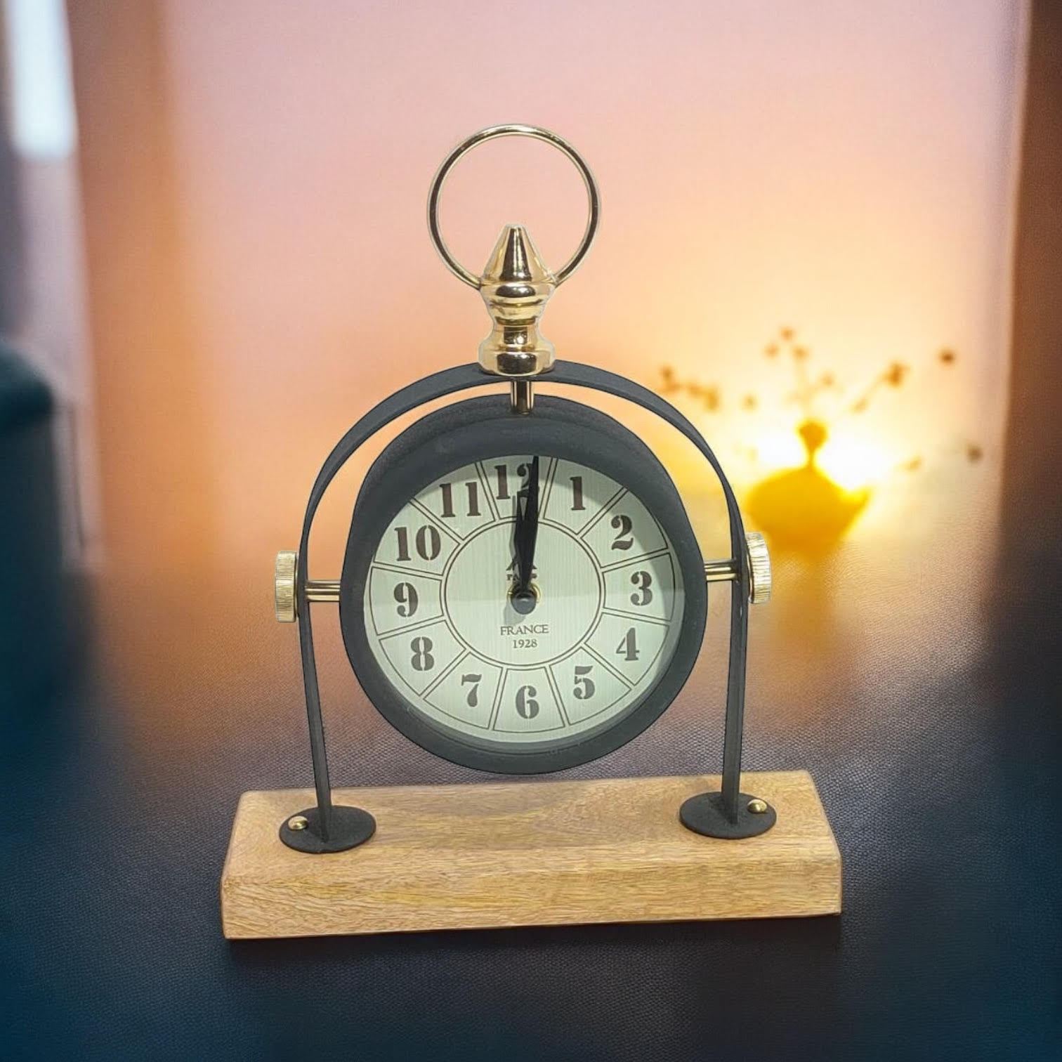 Silent Sweep Black Mantel Clock (23 cm – Arabic Numeral Dial)