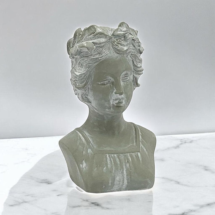 Stylish Roman Lady Bust Sculpture (27cm Grey Lady Bust Statue)