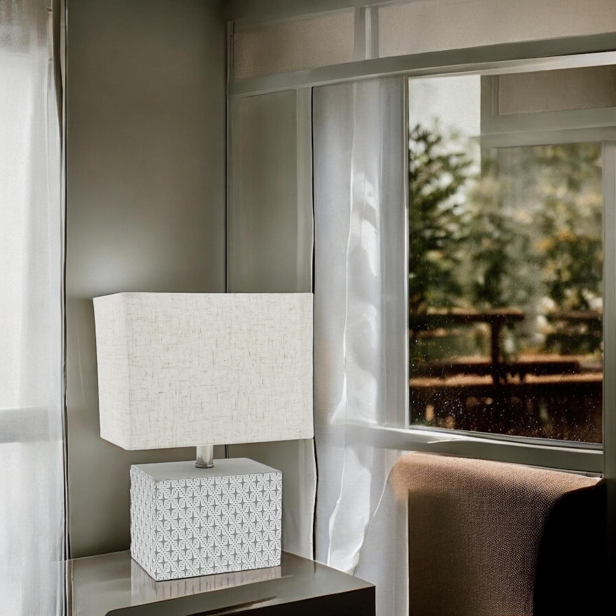 Art Deco Cream-Grey Cement Table Lamp with Diamond Pattern & Off-white Fabric