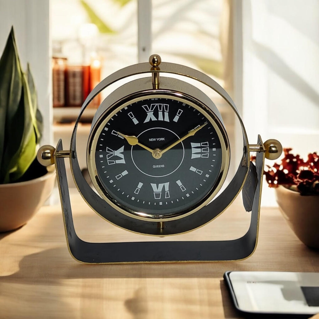 Silent Sweep Black Mantel Clock (22 cm – Roman Numeral Dial)