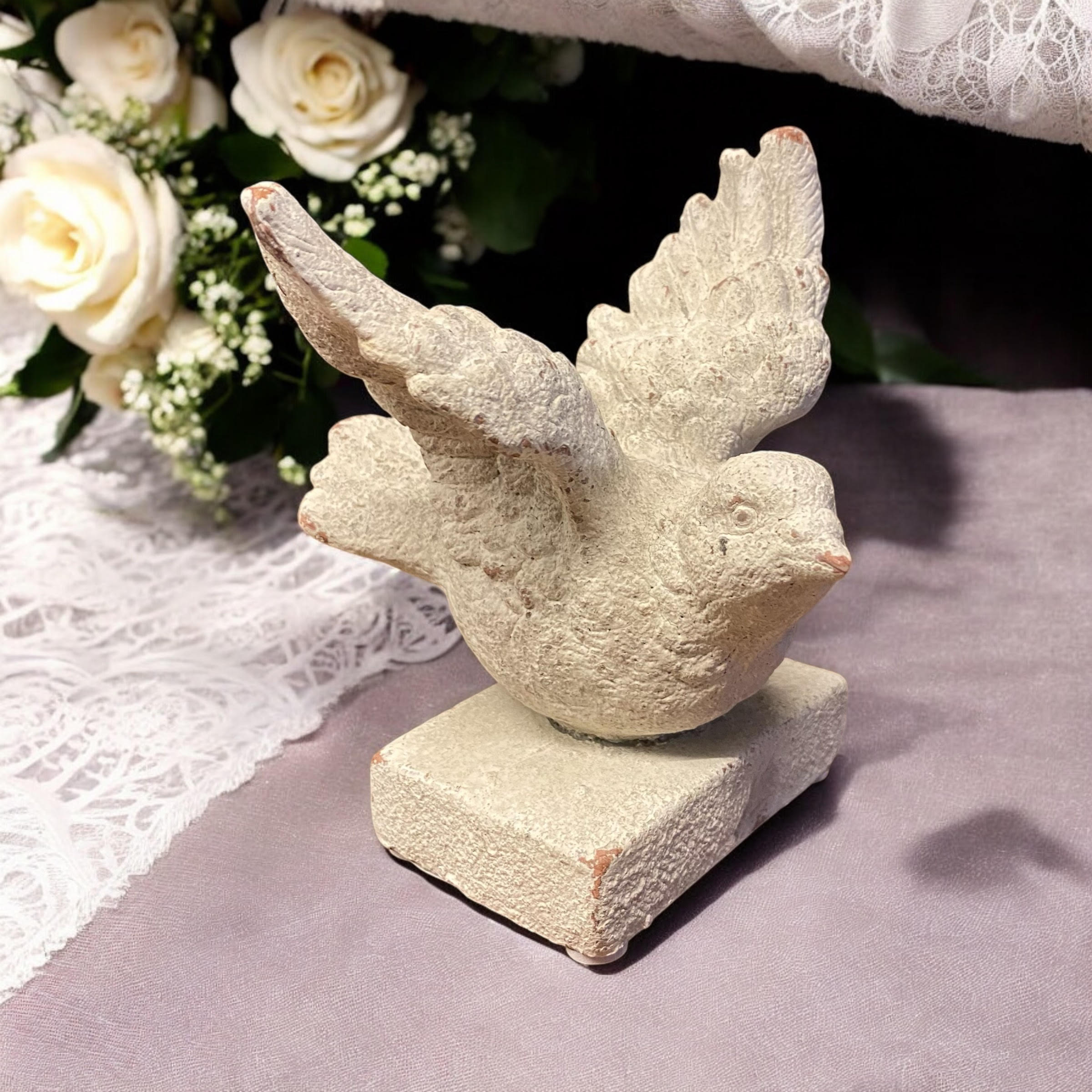 Bird on a Base Garden Ornament Resin Bird Sculpture Figurine Stone Look 10cm