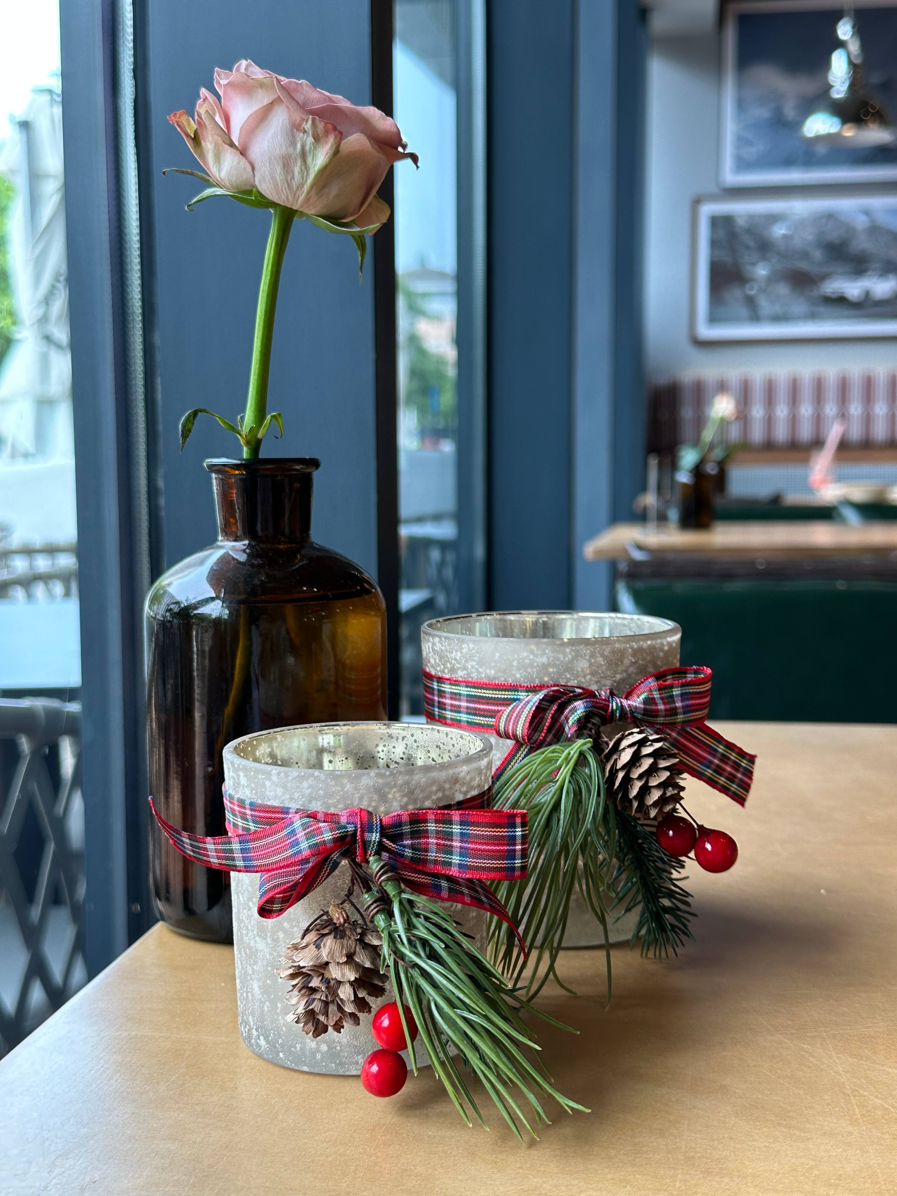 Frosted Glass Christmas Candle Holder with Tealights Set