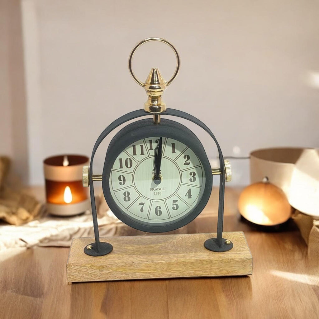 Silent Sweep Black Mantel Clock (23 cm – Arabic Numeral Dial)