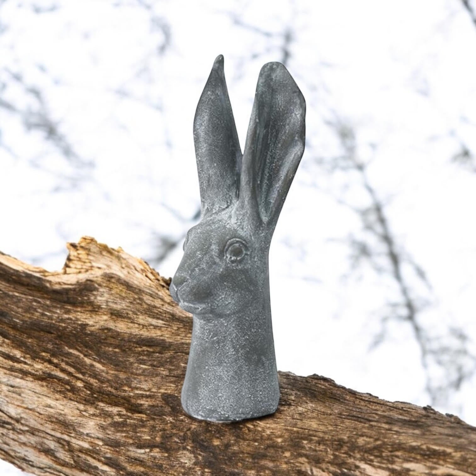 Elegant 29cm Stone-Effect Hare Head Sculpture (Grey)