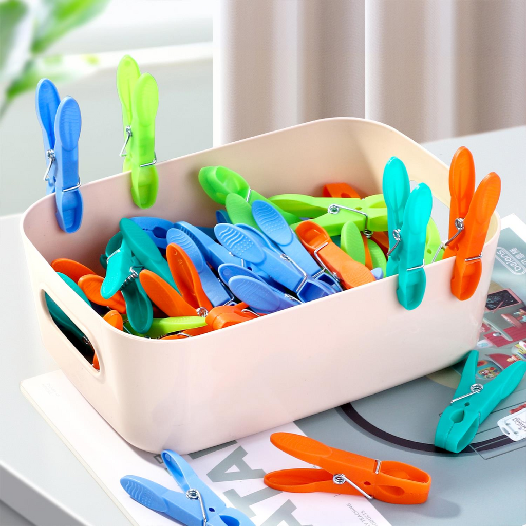 Vinsani 52Pk Plastic Pegs