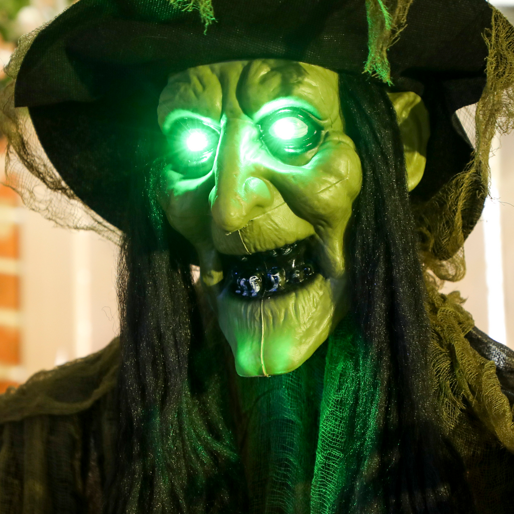 Outsunny Voice Activated Halloween Animatronics Hanging Witch, Green