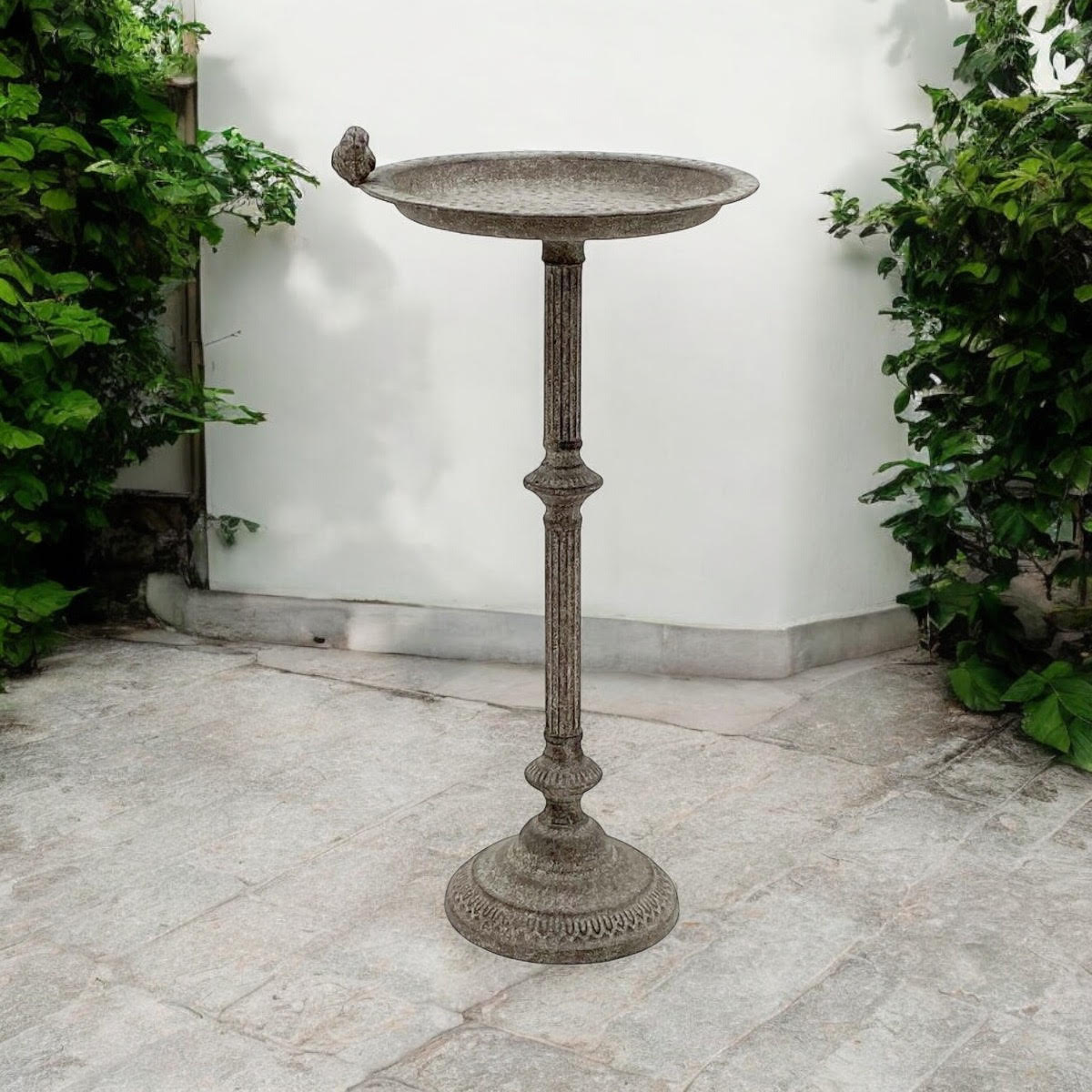 Antique Iron Metal Feeder Birdbath with Hand-Finished Distressed Design