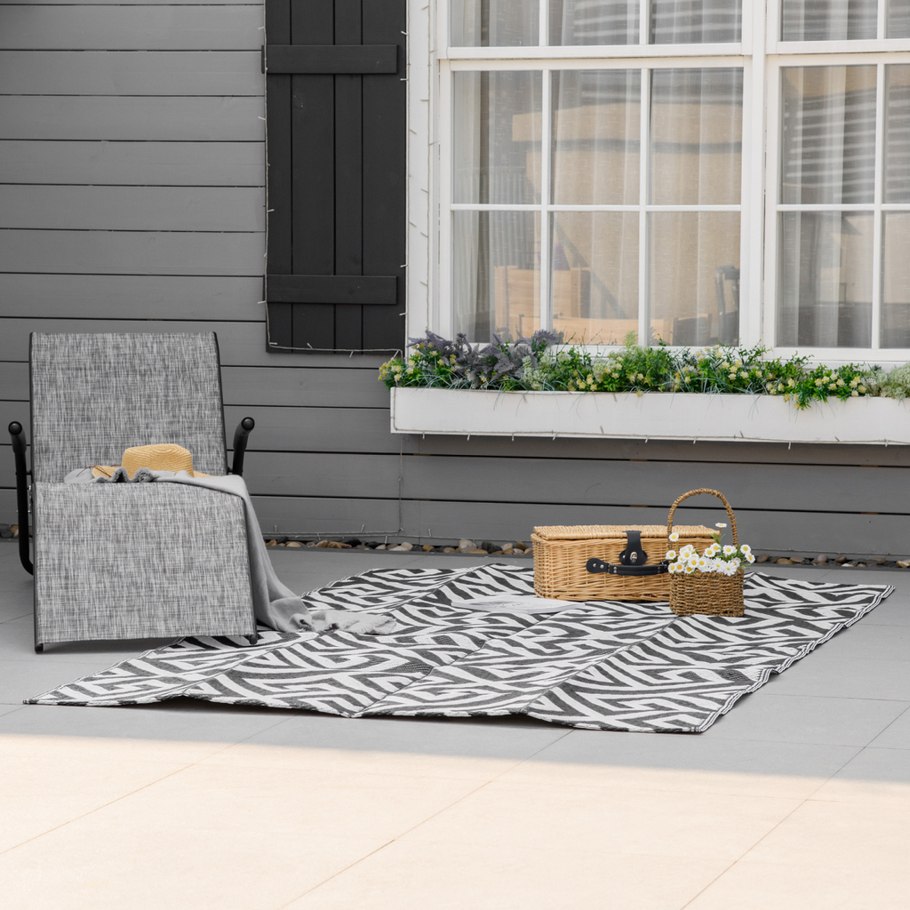 121x182cm Reversible Outdoor Rug Portable Plastic Straw RV  Outsunny