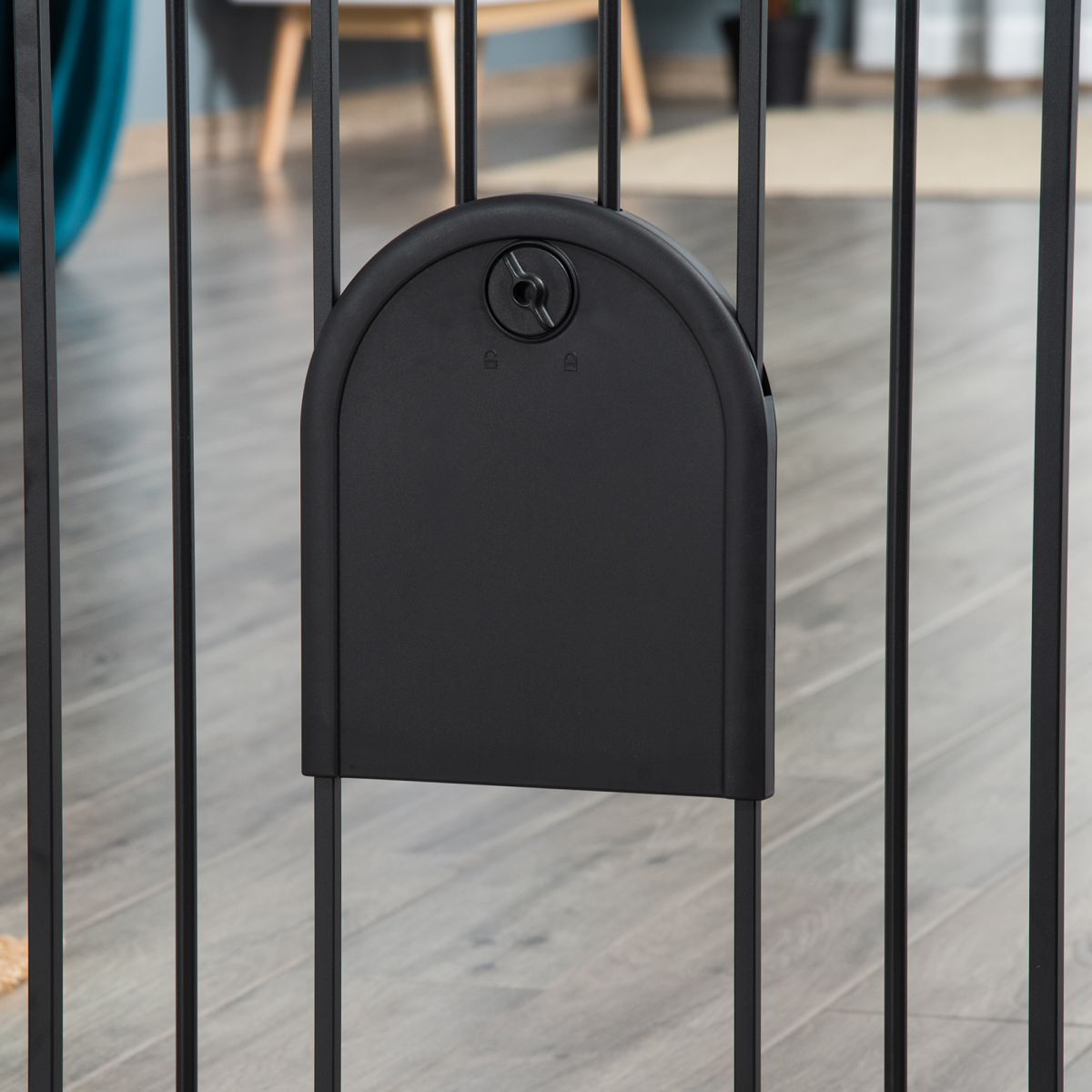 75-82 cm Pet Safety Gate, Stair Pressure Fit, Auto Close, Double Locking, Black