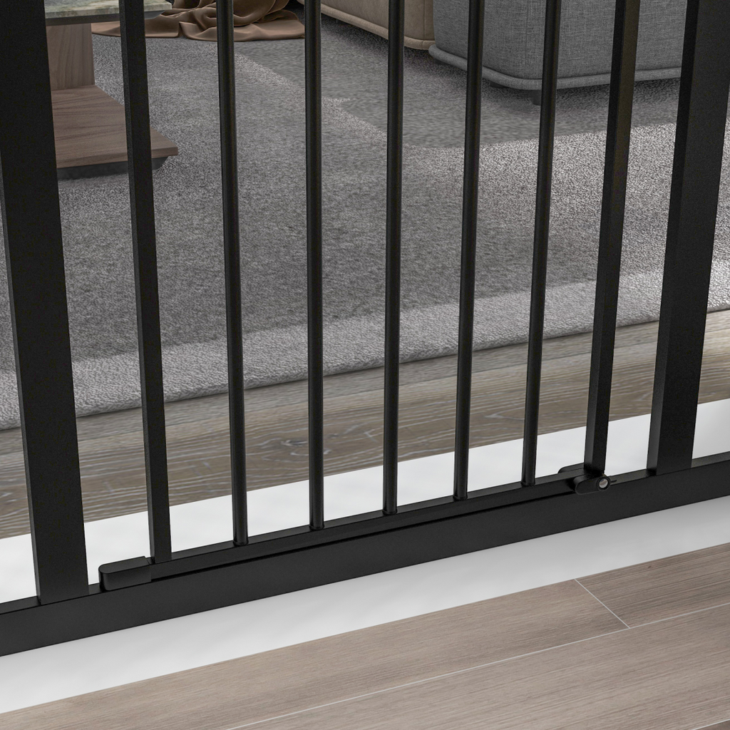 PawHut 74-100cm Adjustable Metal Pet Gate Safety Barrier w/ Auto-Close Black