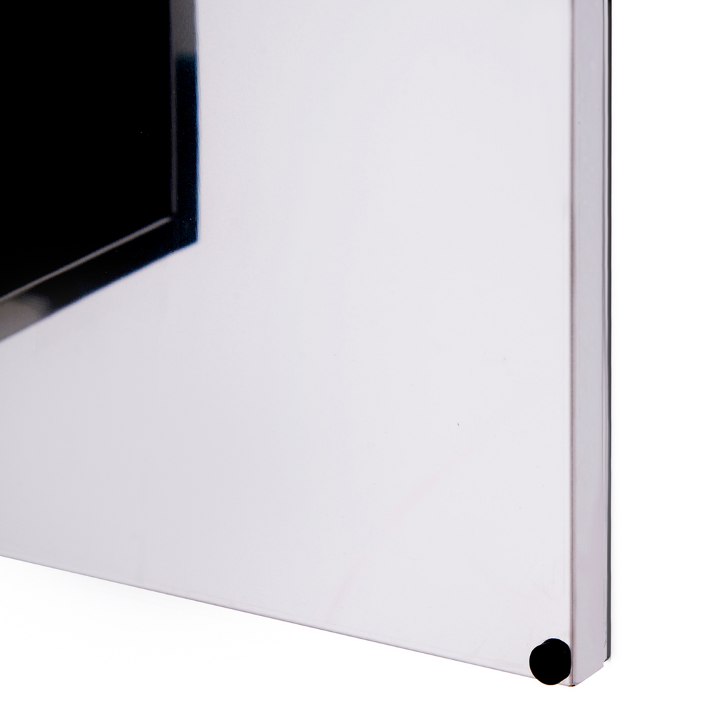 Wall-mounted mirror cabinet: contemporary design