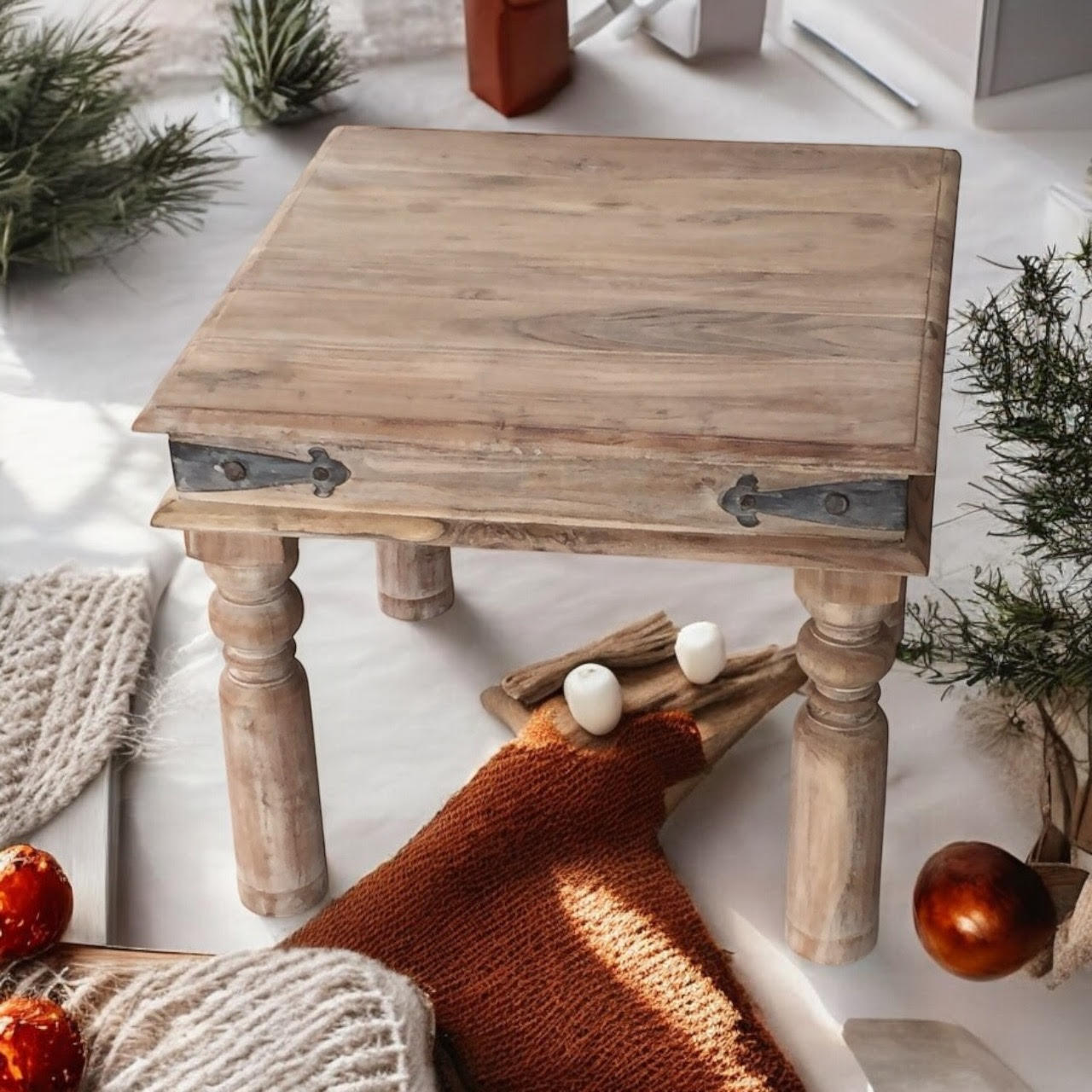 AcaciaHome Durable and Elegant 45CM Wooden Square Table