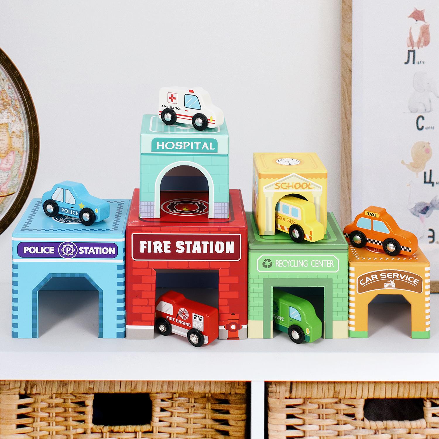 SOKA Stacking Cube with 6 Vehicles