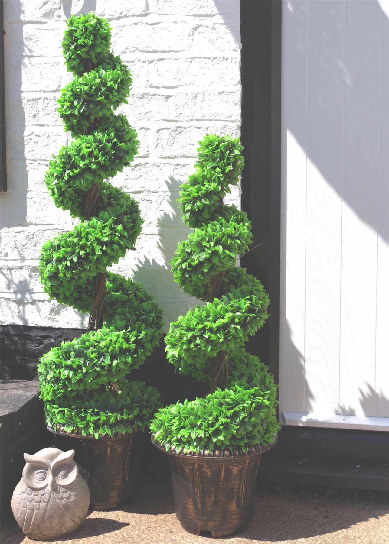 90cm Pair of Green Large Leaf Spiral Topiary Trees with Decorative Planters