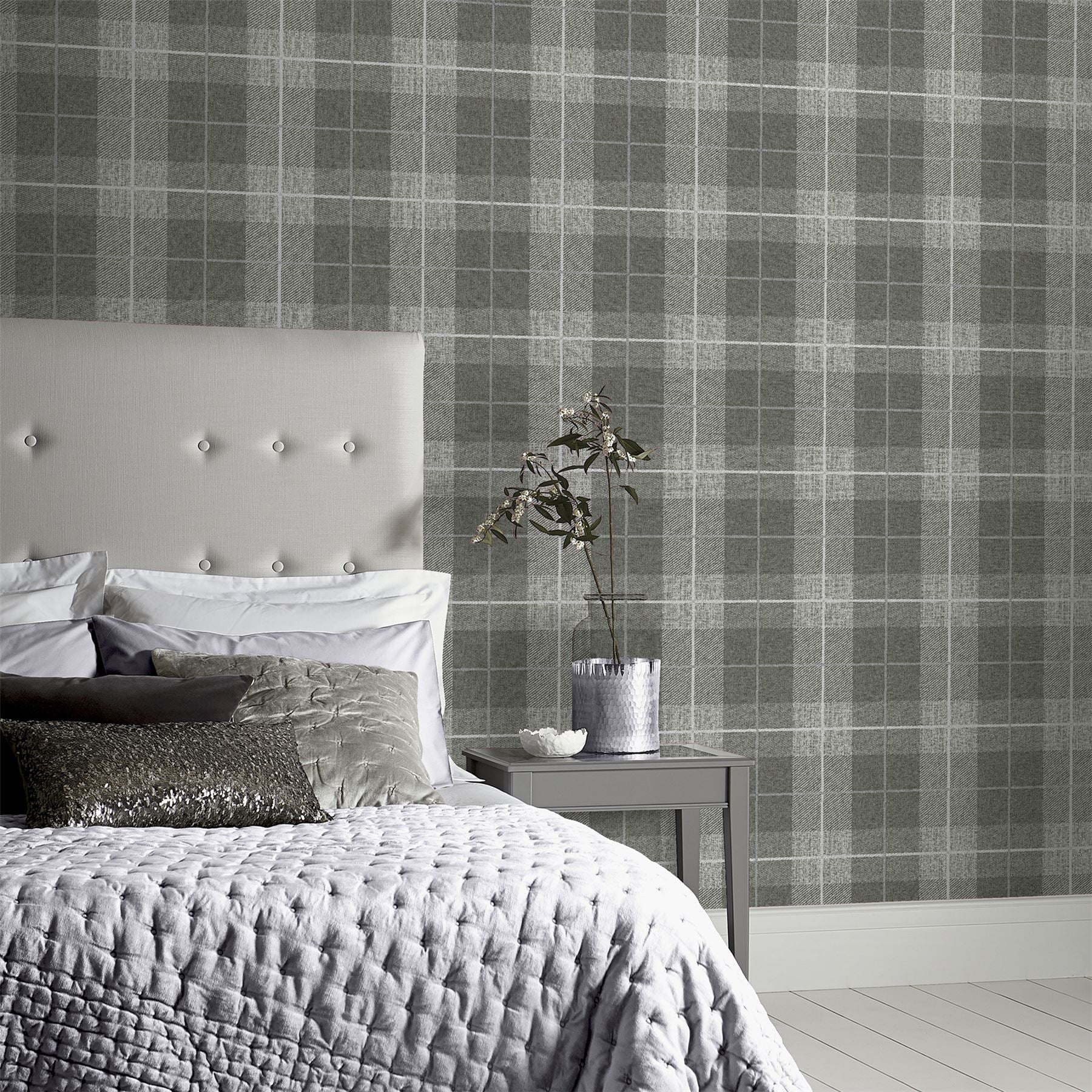 Country Tartan Charcoal sw6