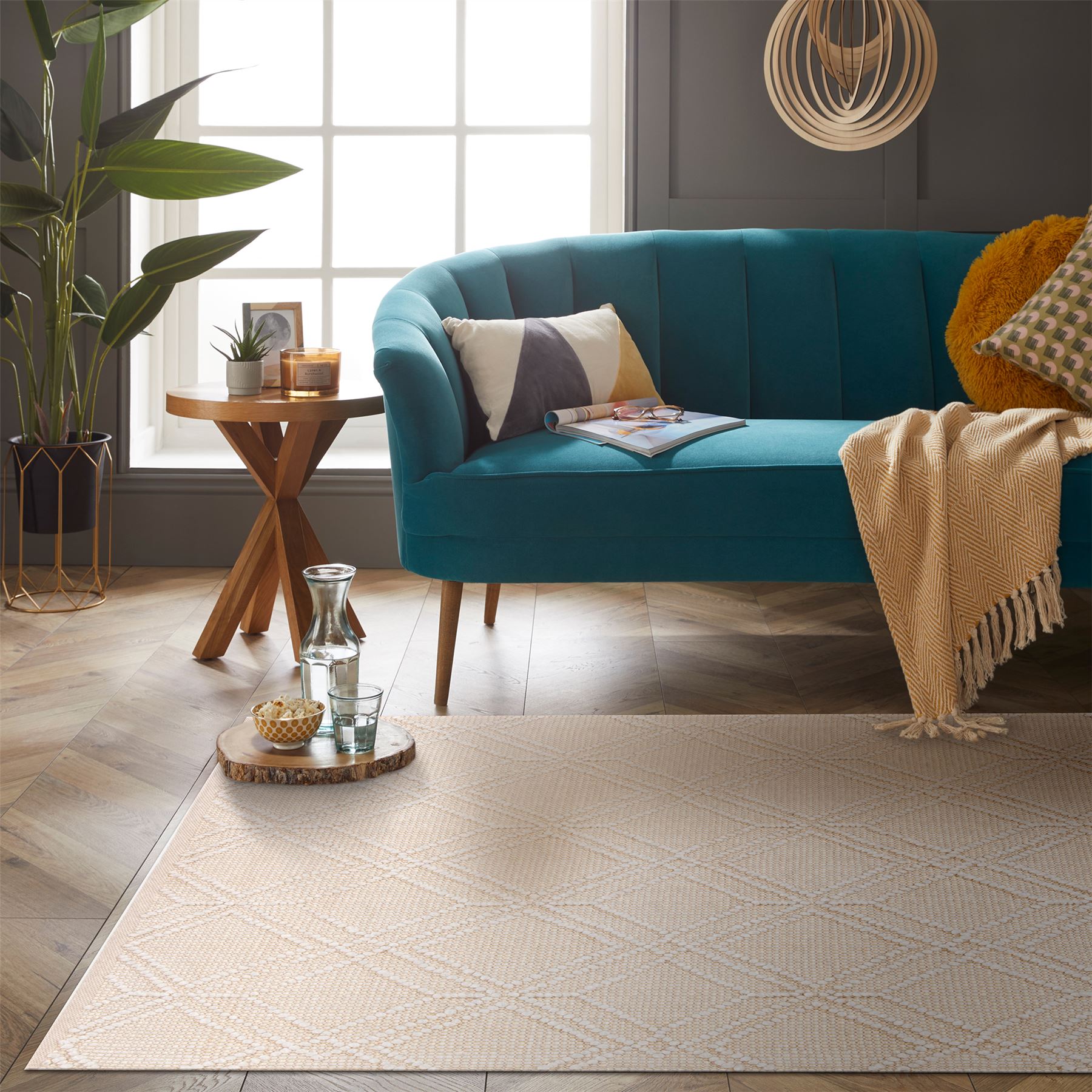 Blenheim Diamond 100% Pet 120x170cm Cream Rug