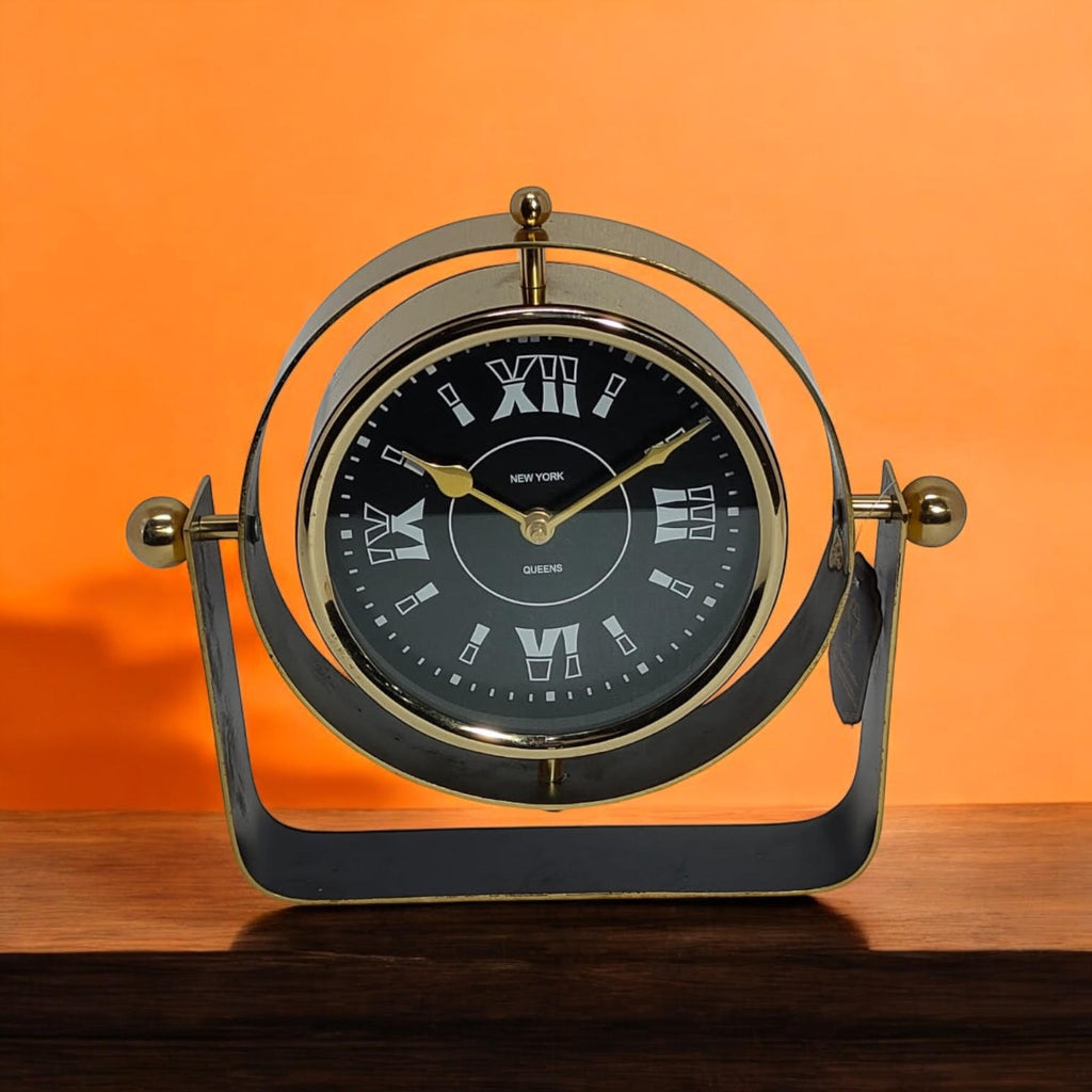Silent Sweep Black Mantel Clock (22 cm – Roman Numeral Dial)