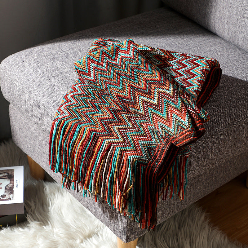 Aztec Boho Blanket features an attractive chevron design