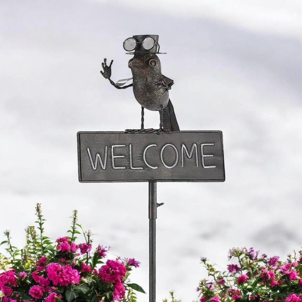 AcaciaHome Durable 125cm Tall Welcome Metal Bird Owl Garden Stake with Decorative