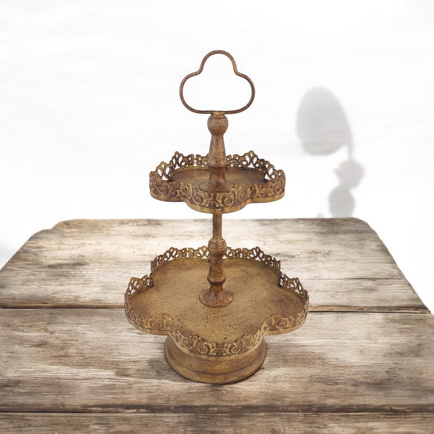 AcaciaHome Rusty 2-Tier 48cm Metal Plant & Cake Stand