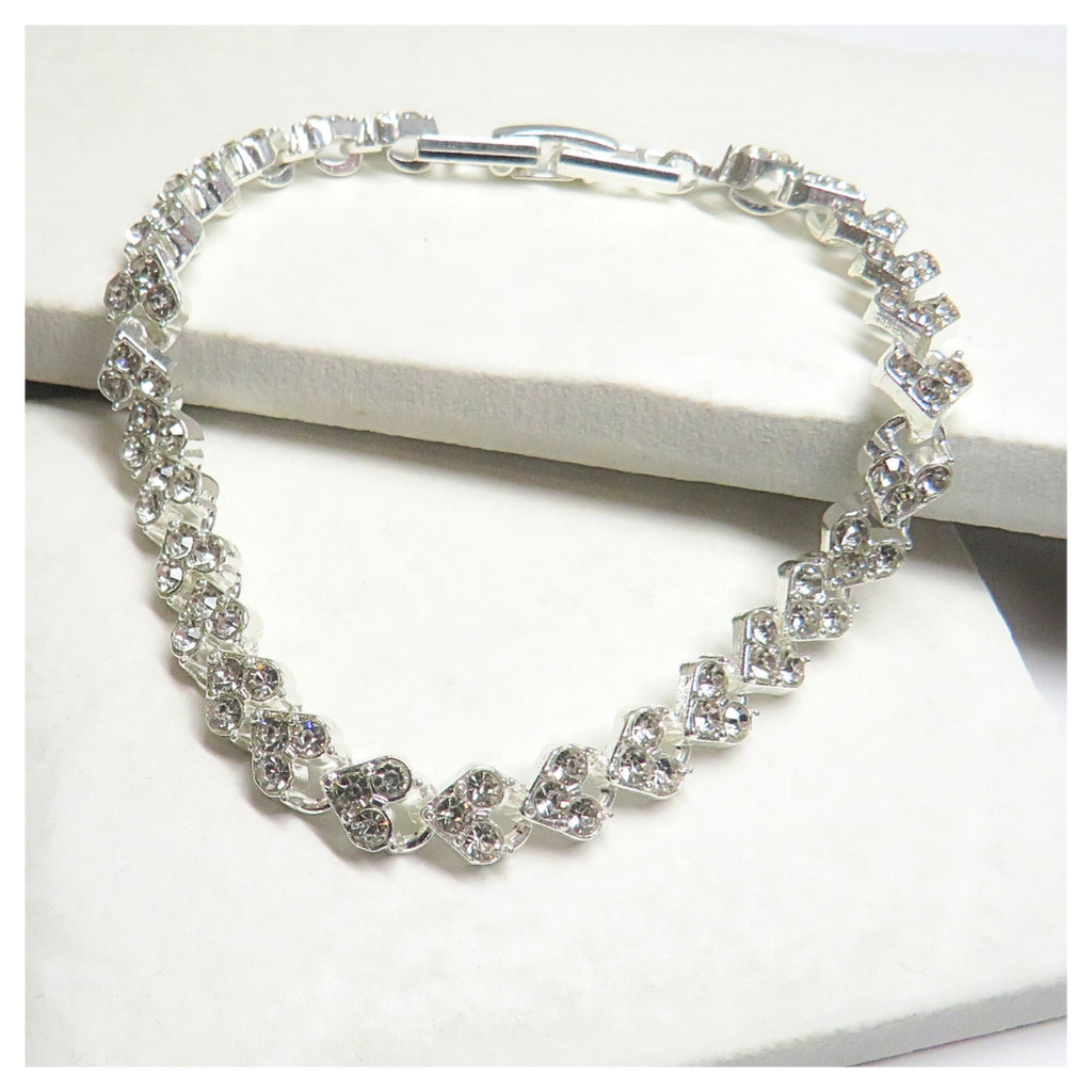 Diamante Heart Tennis Bracelet