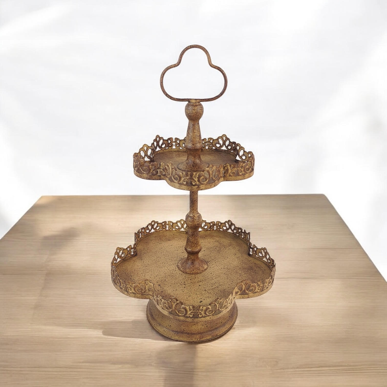 AcaciaHome Rusty 2-Tier 48cm Metal Plant & Cake Stand
