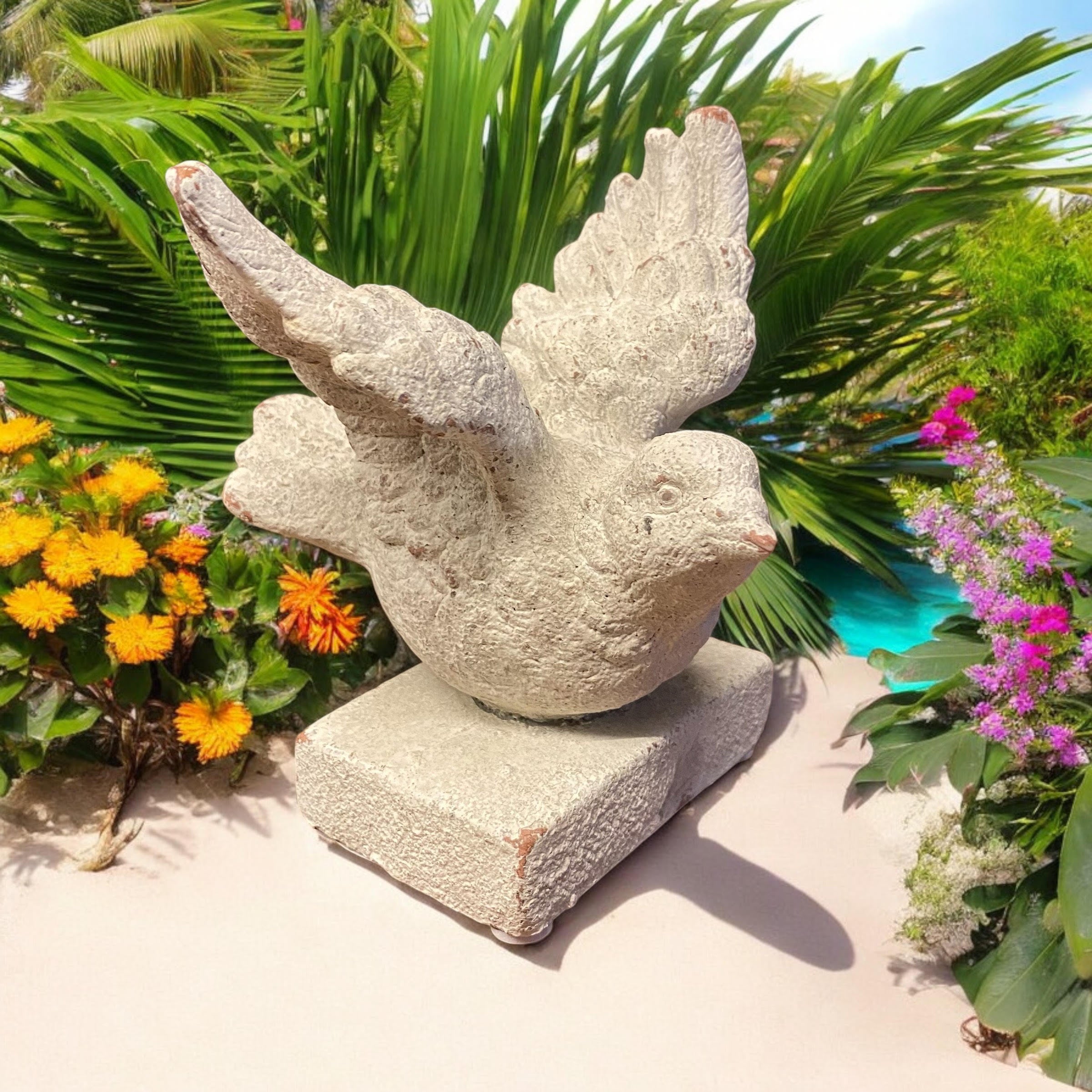 Bird on a Base Garden Ornament Resin Bird Sculpture Figurine Stone Look 10cm