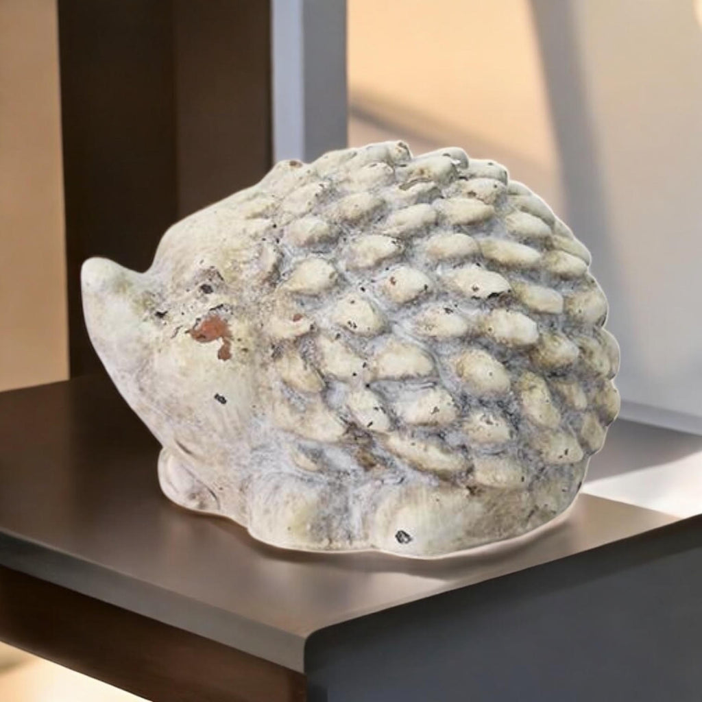 Durable Stone-Look Hedgehog Garden Sculpture (10cm Cream Hedgehog Statue)