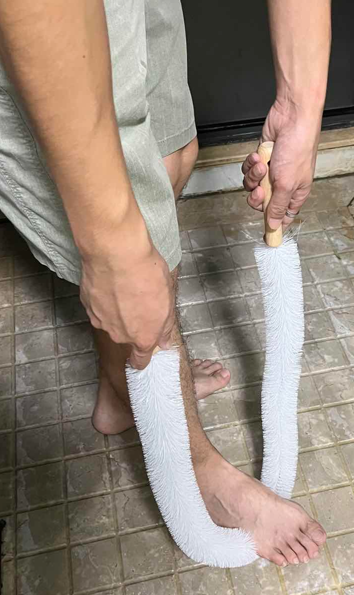 Back & Foot Cleaning Brush