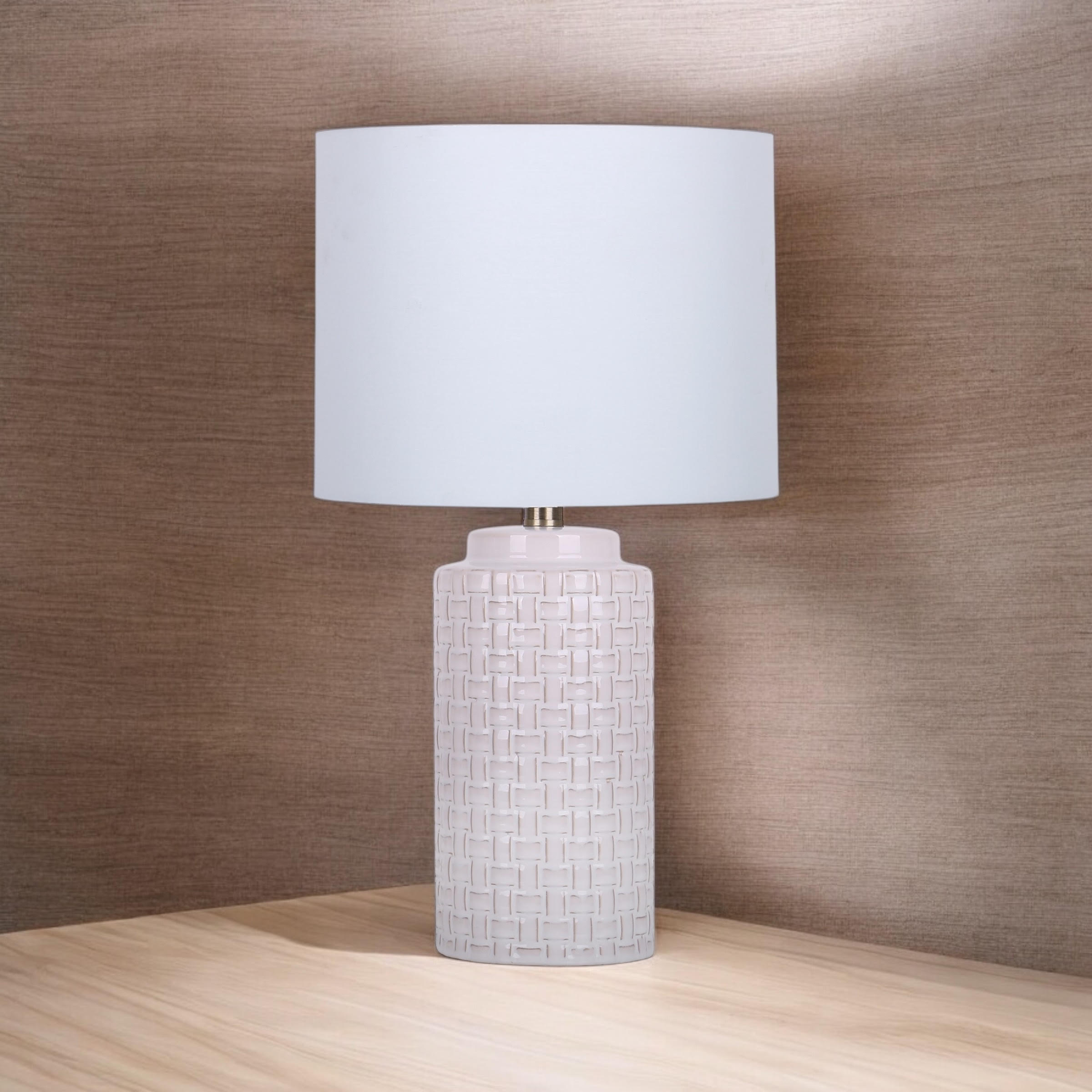 Cream Ceramic Table Lamp with Drum Shade (Leopard Vase - 63cm Shade)